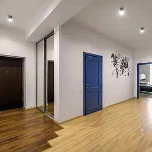 Aparts Forum Apartment